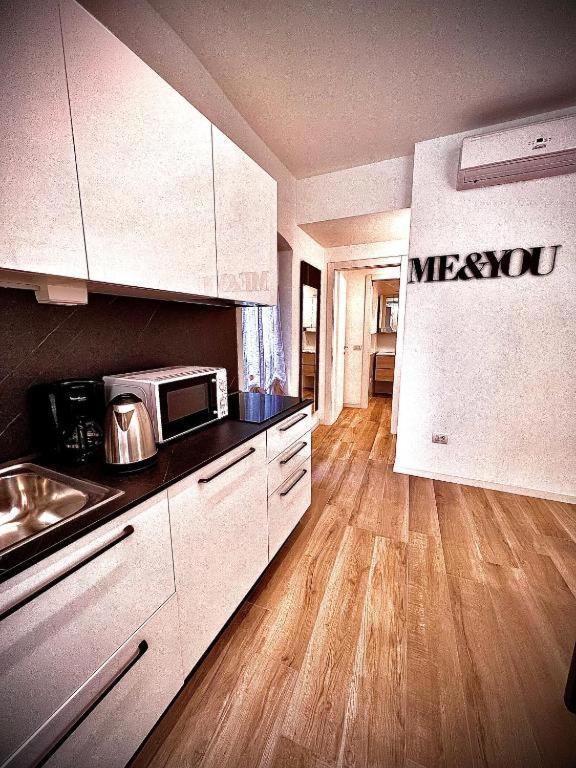 Welcome Traveller Amore Apartments Bardolino Bagian luar foto