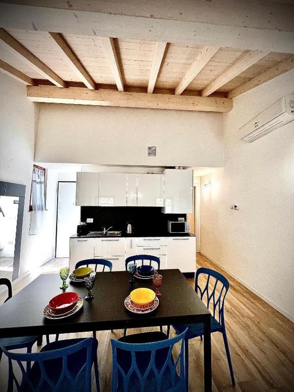 Welcome Traveller Amore Apartments Bardolino Bagian luar foto